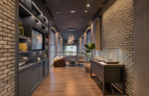 Breitling Đông Nam Á khai trương boutique đầu tiên tại Hà Nội