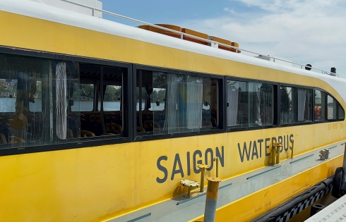 Saigon Waterbus - ngắm Sài Gòn qua một góc rất khác