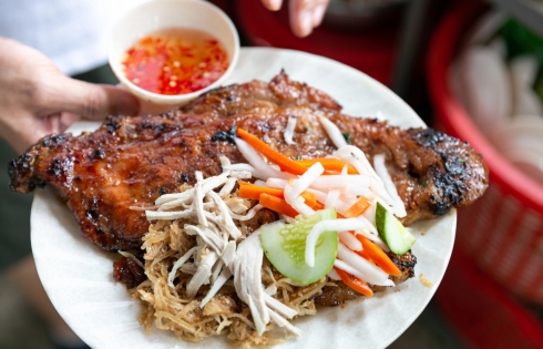 5 quán cơm tấm 'ăn là ghiền' tại Sài Gòn