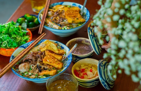Nhớ ẩm thực Hà Nội, quán ăn nào ở Sài Gòn dành cho bạn?