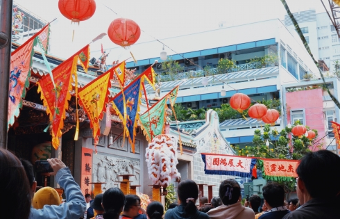 Về Chợ Lớn, rộn ràng lễ hội Tết Nguyên Tiêu của người Hoa ở Sài Gòn