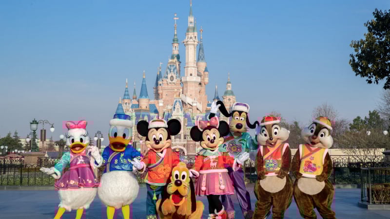 Disneyland Thượng Hải ban hành chính sách bán vé theo tên thật