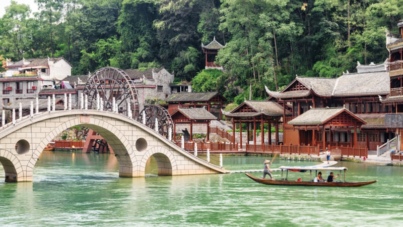 'Gỡ nút thắt' visa, du lịch Trung Quốc bùng nổ hút khách quốc tế
