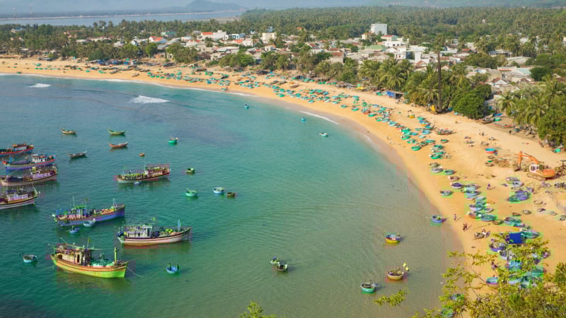 Cục Hàng không khuyến khích tăng cường bay đêm từ 2 thành phố lớn đến Bình Định