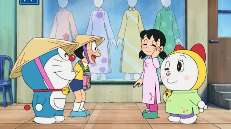 Thử đi xuyên Việt, mặc áo dài, ăn bánh mì theo hành trình “mẫu mực” của nhóm bạn Doraemon
