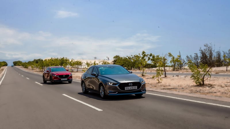 Mazda3 và Mazda CX-30 chinh phục cung đường biển đẹp nhất Việt Nam từ TP.HCM đến Nha Trang