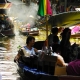 Lênh đênh trên chợ nổi cổ nhất đất Thái