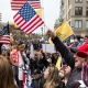 Người Mỹ biểu tình đòi gỡ phong toả