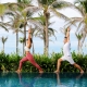 Mövenpick Cam Ranh ra mắt yoga tại hồ bơi biệt thự