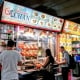 Quán cơm gà giá rẻ ở Singapore bị mất sao Michelin