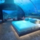 Ngủ giữa bầy cá ở Maldives xinh đẹp