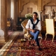 Vị vua trẻ cho thuê cung điện qua Airbnb