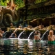 Đến Bali, trải nghiệm tắm nước thánh đền Tirta Empul