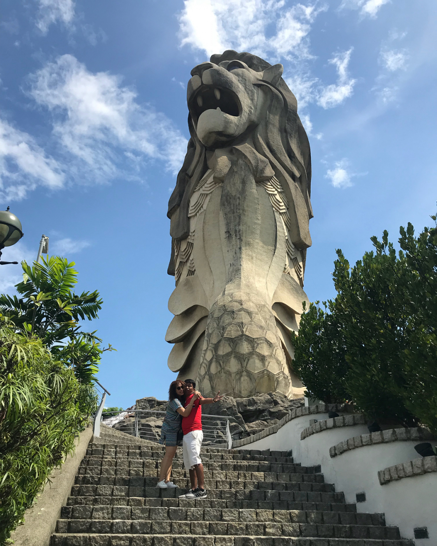 Bức tượng Merlion nằm trên đảo Sentosa có kích thước lớn nhất Singapore (Ảnh: @ann218travels).