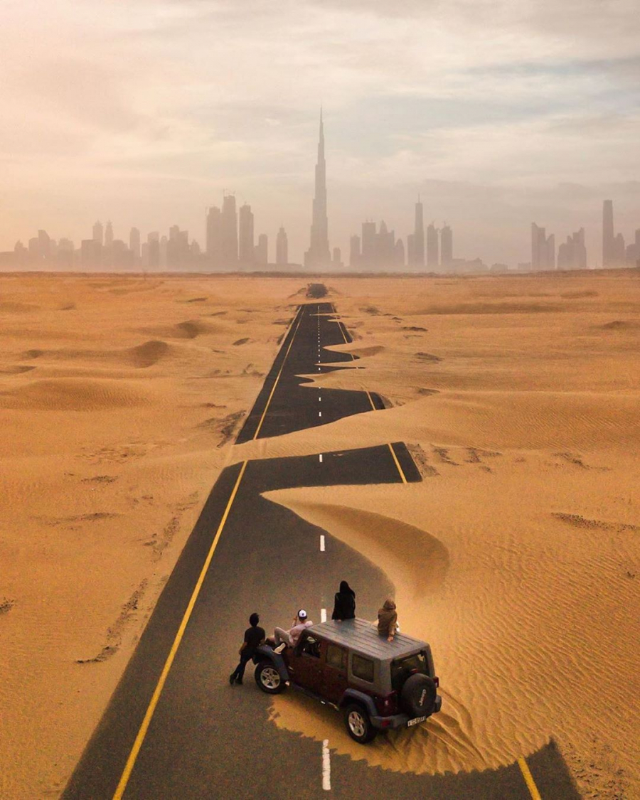 Đường đến trí tưởng tượng, Dubai (@dronepals)