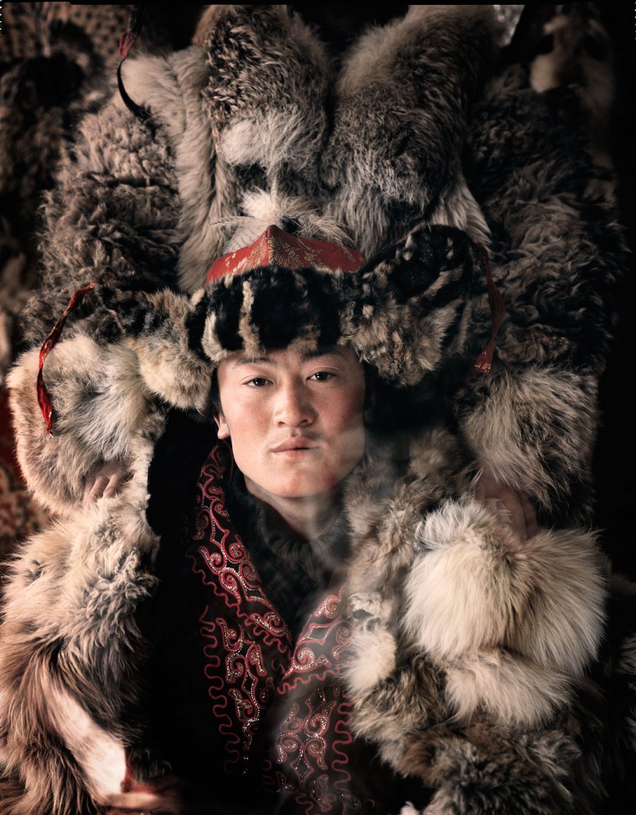 Một người Kazakh trong trang phục truyền thống đặc trưng