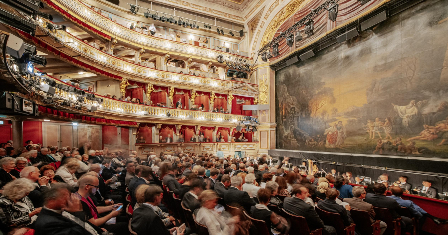 Rạp hát Vienna ở quận Mariahilf, nơi Strauss đã ra mắt nhiều vở opera