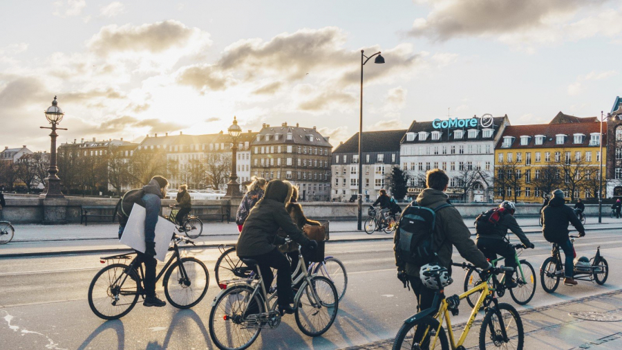 Người dân Copenhagen đạp xe để bảo vệ môi trường.