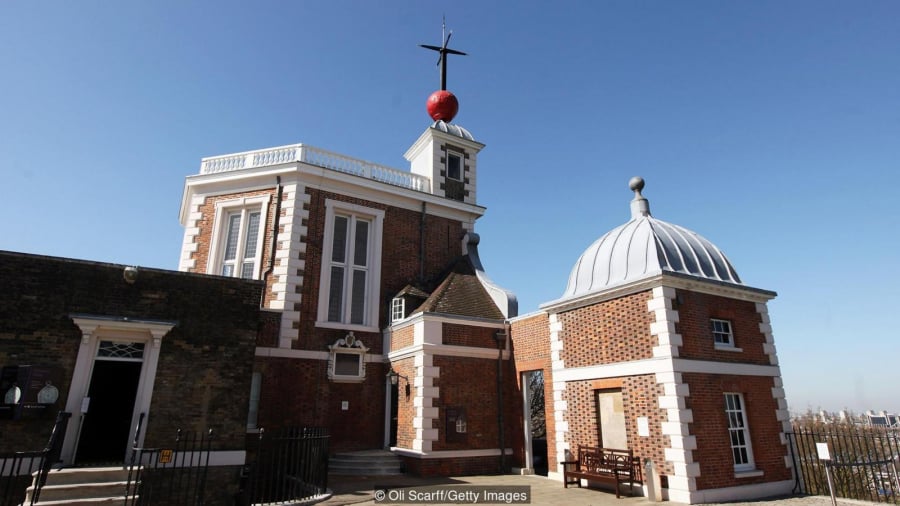 Đài quan sát Thiên văn Hoàng gia tại Greenwich, London, là nói có quả cầu thời gian cổ nhất thế giới