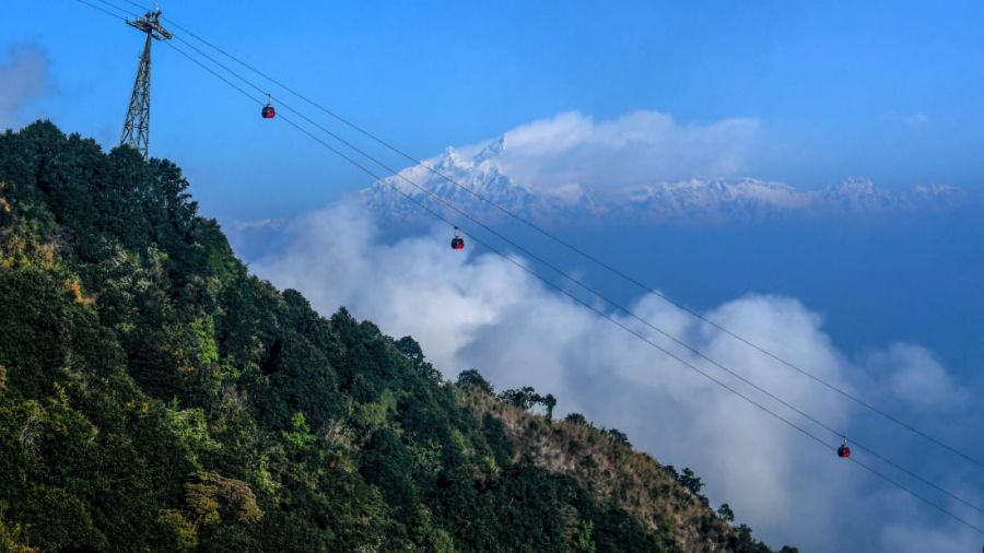 Chandragiri, Nepal: Cáp treo Chandragiri chở tới 1.000 hành khách mỗi giờ trên đồi Chandragiri ở phía tây nam thung lũng Kathmandu. (Prakash Mathema)
