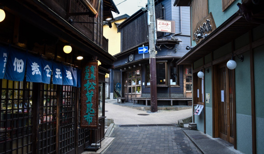 Phần lớn các cơ sở onsen truyền thống ở Arima đã đóng cửa vì lo ngại dịch bệnh Covid-19