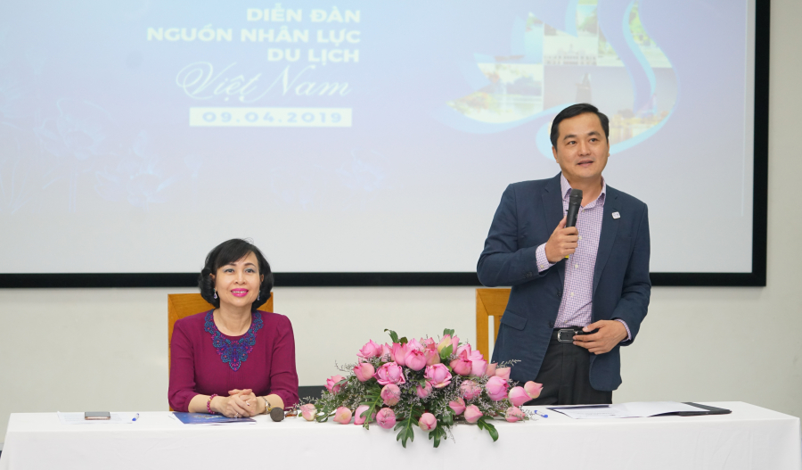 Ông Bùi Tá Hoàng Vũ, Giám đốc Sở Du lịch TP.HCM phát biểu tại buổi họp báo