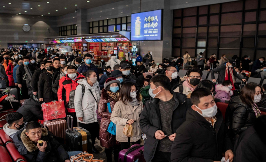 Trước mức độ nguy hiểm của dịch cúm, việc đi lại ở các sân bay quốc tế đông đúc cũng khiến nhiều người lo ngại