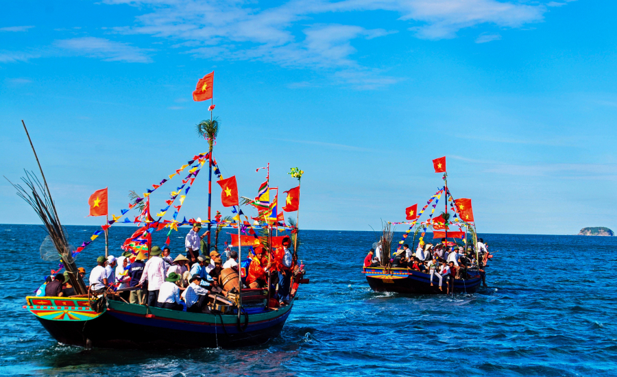Lễ hội cầu ngư Nhượng Bạn (Hà Tĩnh)