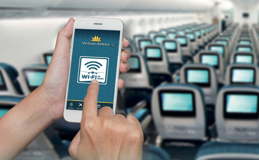 Hành khách có thể trải nghiệm dịch vụ Wifi trên một số tàu bay Airbus A350 do Vietnam Airlines khai thác trên các đường bay giữa Hà Nội - TP.HCM/Thượng Hải/Osaka và TP.HCM - Osaka/Singapore.