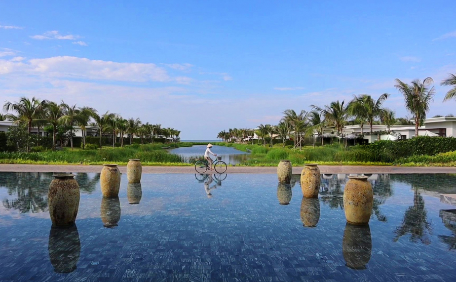 Khu nghỉ dưỡng Meliá Hồ Tràm Beach Resort