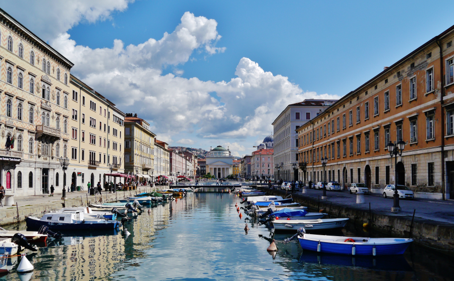 Trieste_Canal_Grande_01