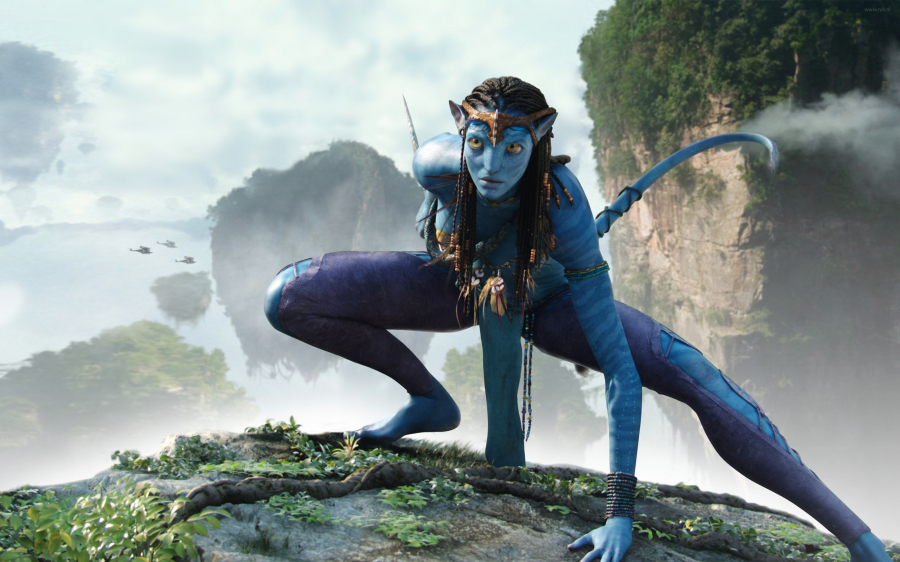 Zoe Saldana đóng vai Neytiri trong phim Avatar