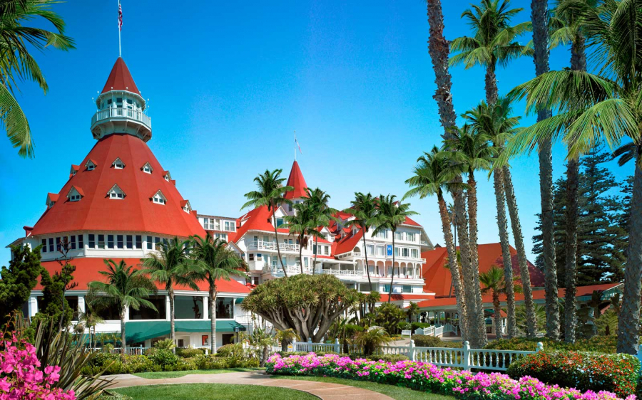 Hotel del Coronado từng là resort lớn nhất thế giới khi mới khai trương vào năm 1888