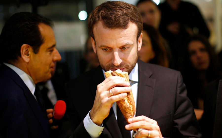 Tổng thống Pháp Emmanuel Macron mới đây tuyên bố rằng baguette là sự thèm muốn của cả thế giới