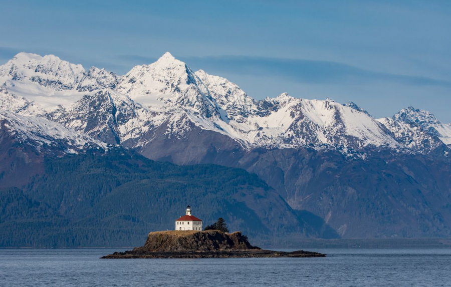 The-Eldred-Rock-Lighthouse-is-an-historic-octagonal-lighthouse-adjacent-to-the-Lynn-Canal-Haines-Alaska