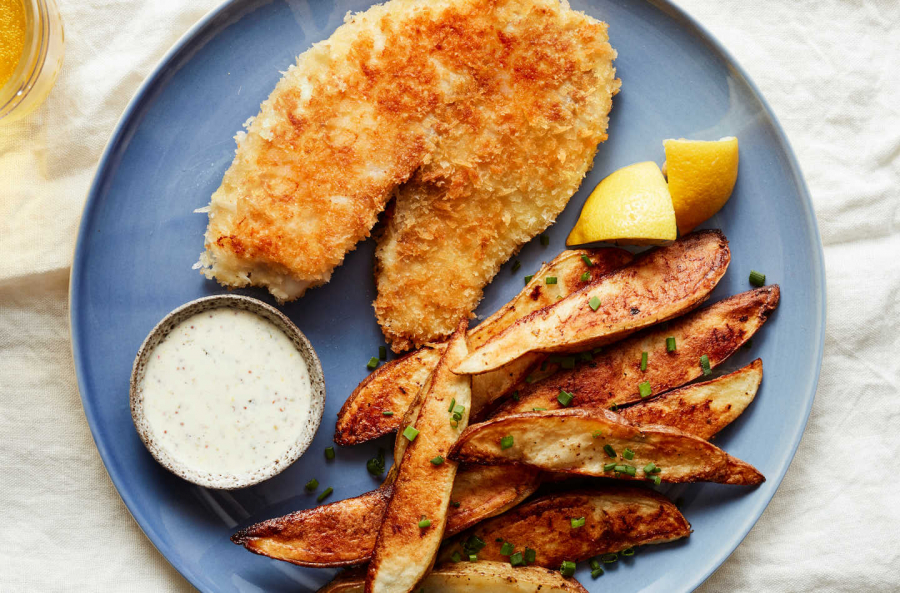 large_cropped_VD7AwTRkTW3igAiJmfNd_2478_Fish_and_Chips_with_Tartar_Sauce___HERO_B