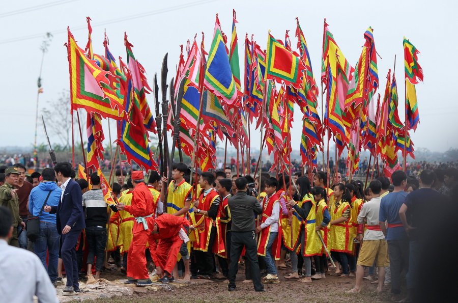 Ngày 01/2,  tỉnh Phú Thọ ban cũng quyết định dừng tổ chức lễ hội Phết Hiền Quan