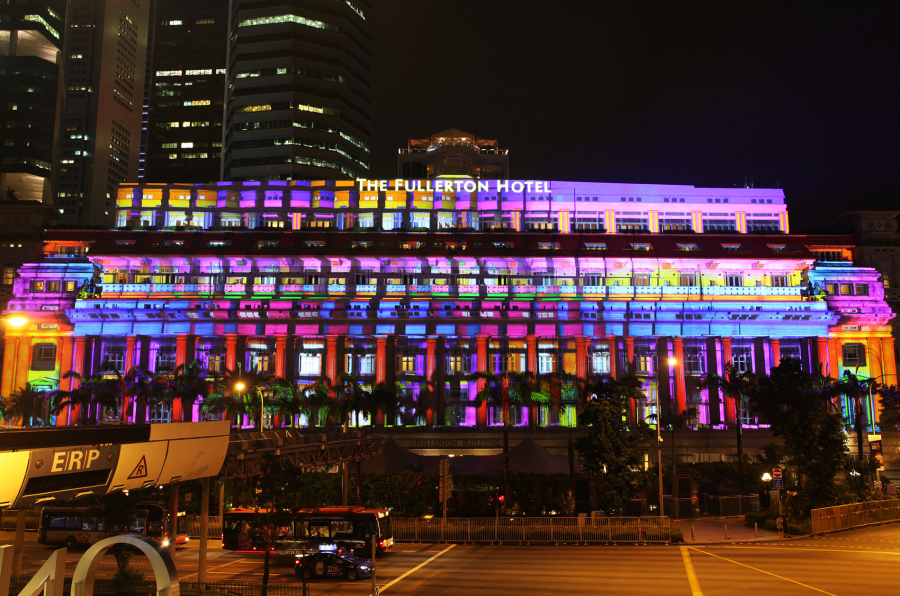 Còn gì tuyệt bằng việc điều ước trong đêm giao thừa của bạn được trình chiếu tại những địa điểm nổi tiếng nhất Singapore!