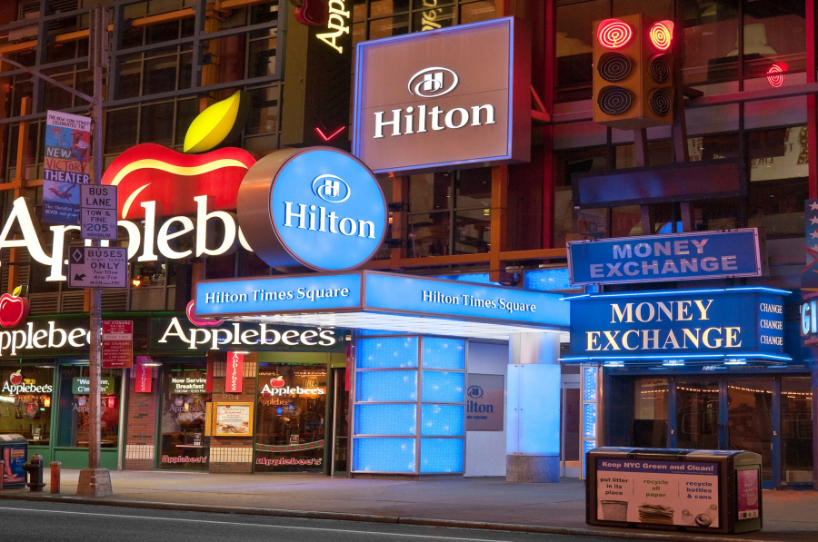 Khách sạn Hilton Times Square sẽ chính thức đóng cửa kể từ ngày 1/10
