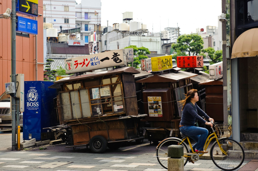 Xe hàng rong yatai ở Fukuoka