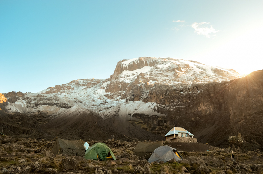 Ngọn núi cao nhất châu Phi - Kilimanjaro