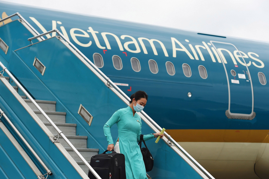 Toàn bộ nhân viên của Vietnam Airlines có mặt trong chuyến bay VN0054 đều có kết quả xét nghiệm âm tính với Covid-19
