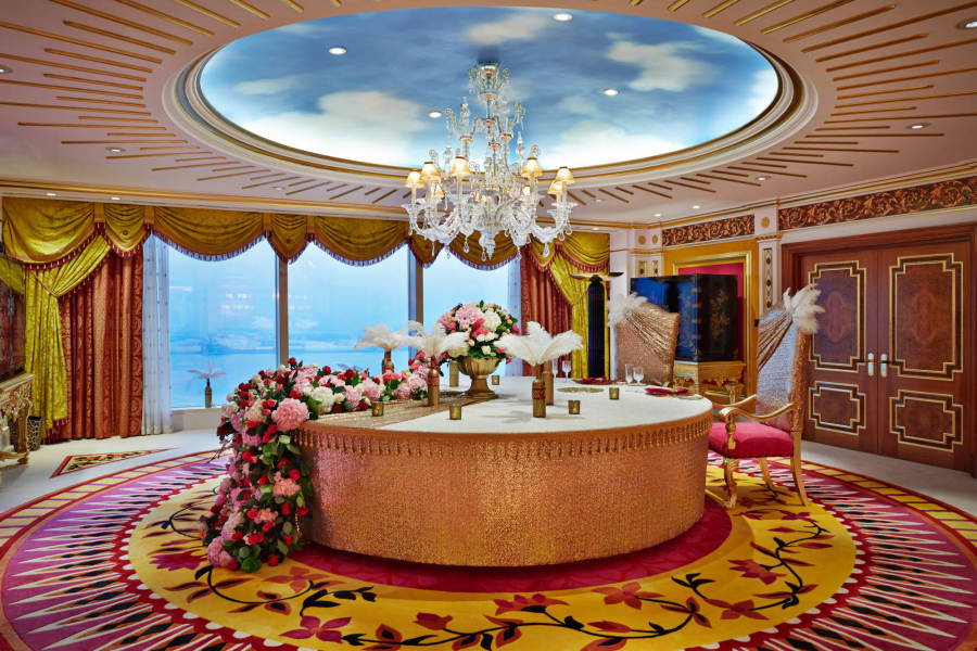 Burj-Al-Arab-Royal-Suite-