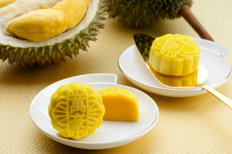 durian-mooncakes-singapore-1