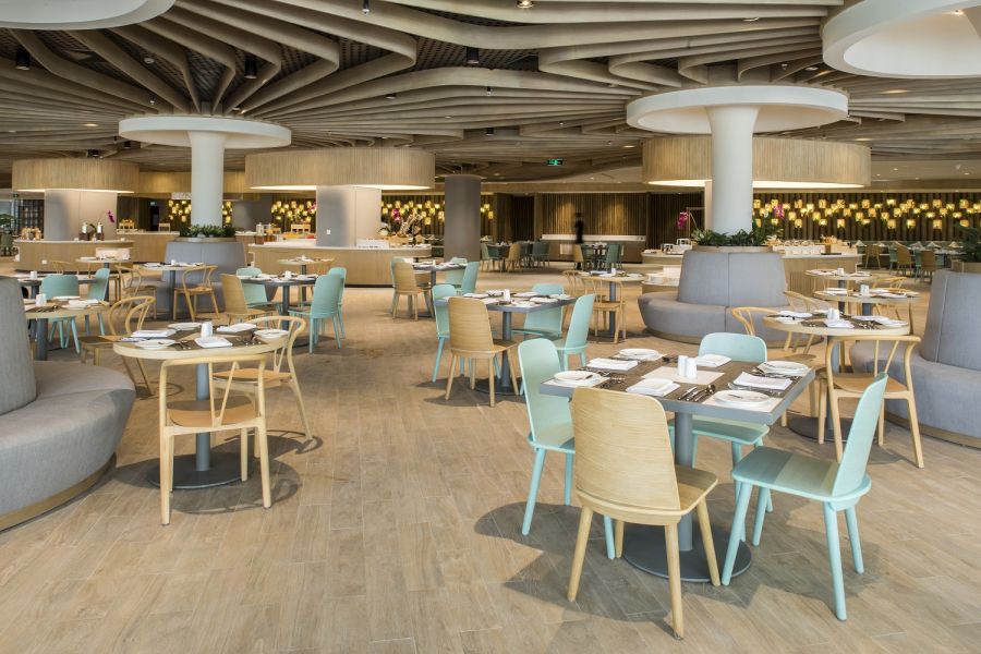 Nhà hàng Mercato với kiến trúc bắt mắt tại Premier Residences Phu Quoc Emerald Bay