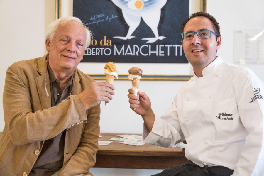 Chỉ với €2, du khách đã có thể trải nghiệm tới hai hương vị gelato khác nhau tại Alberto Marchetti