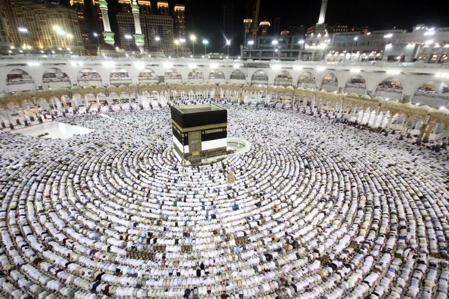 Những người hành hương đến Mecca trong tuần lễ Hajj