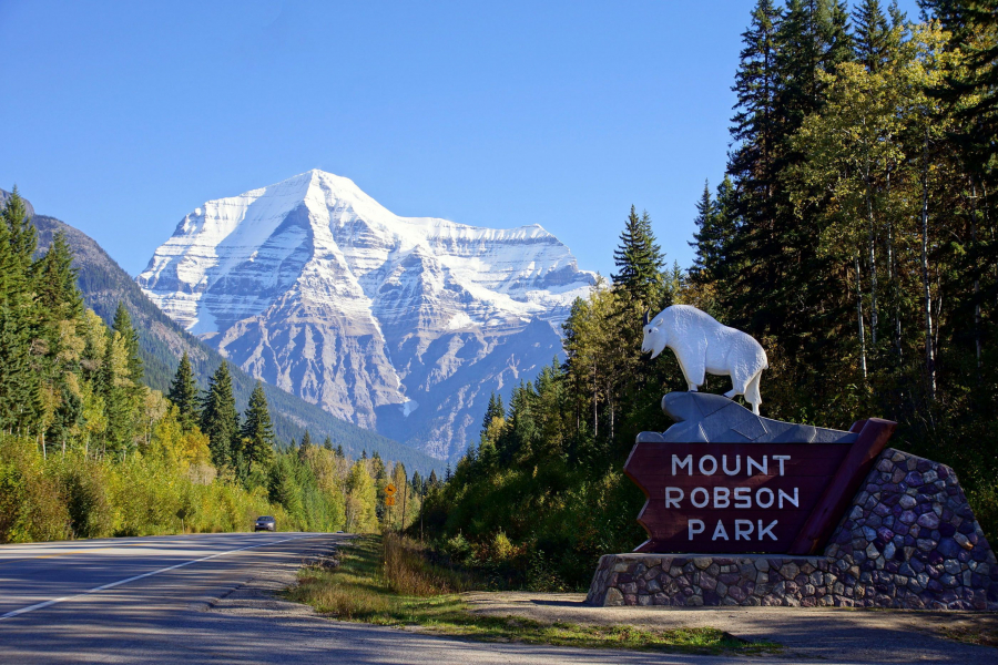 Lối vào công viên Mount Robson