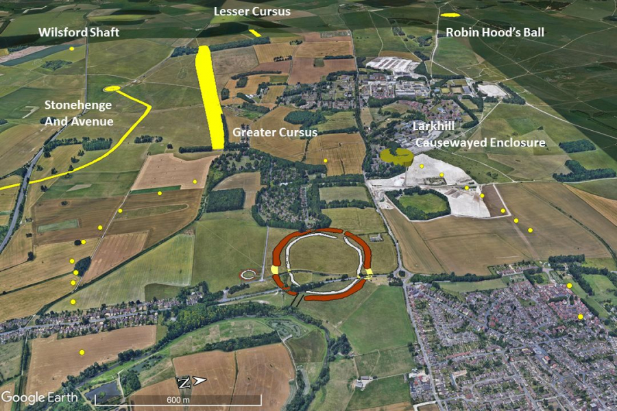 Các điểm màu vàng đánh dấu vị trí các điểm mới tìm thấy: Durrington Walls được đánh dấu bằng hình tròn màu nâu, với Stonehenge nằm ở góc trên bên trái