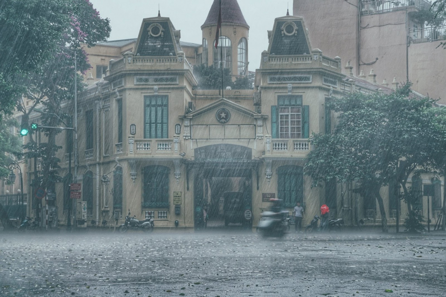 Ở Việt Nam, trời thường mưa ngâu vào ngày Thất tịch